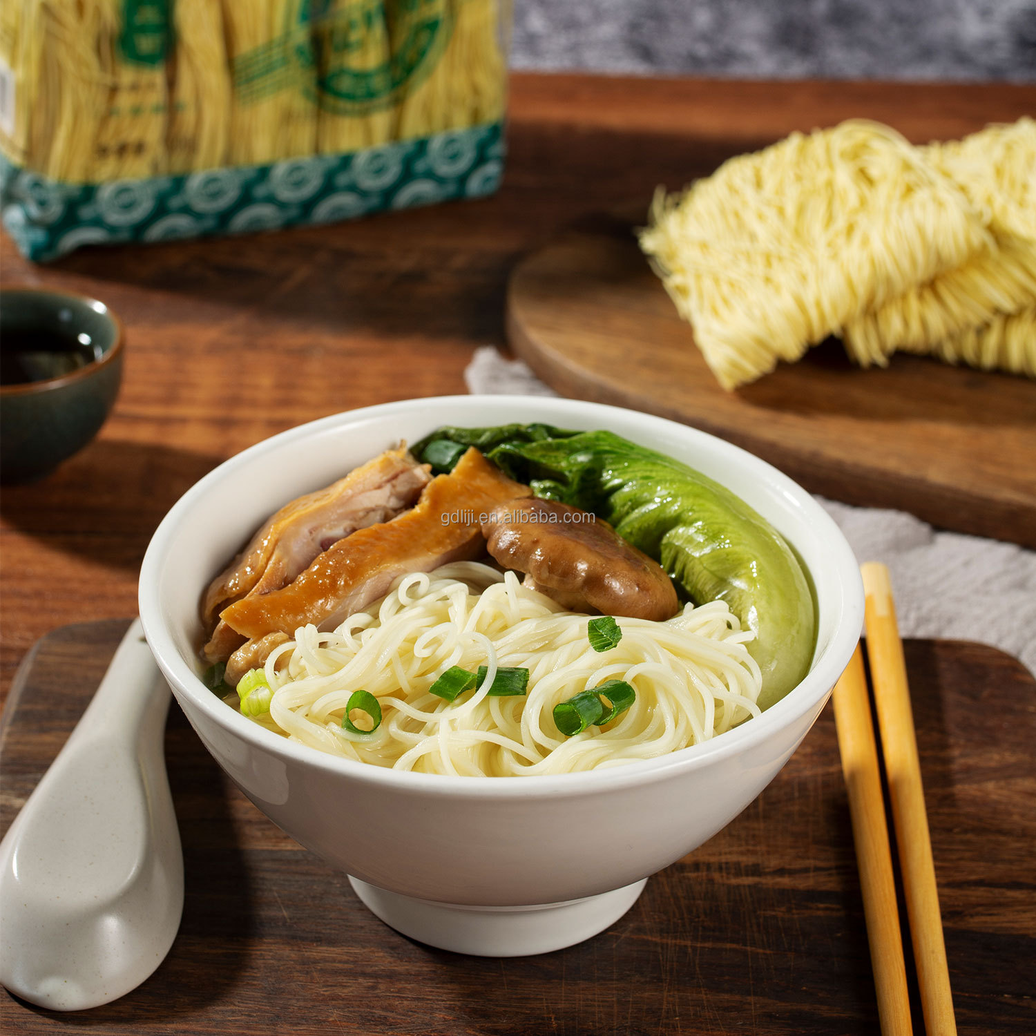 Macarrão chinês Chow Mein